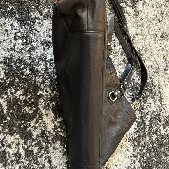 Women’s Coach Black Leather Handbag - Picture 6 of 14